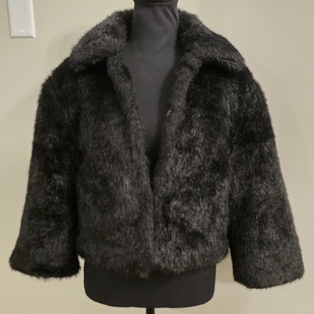Cejon Stylish Black Faux Fur Jacket